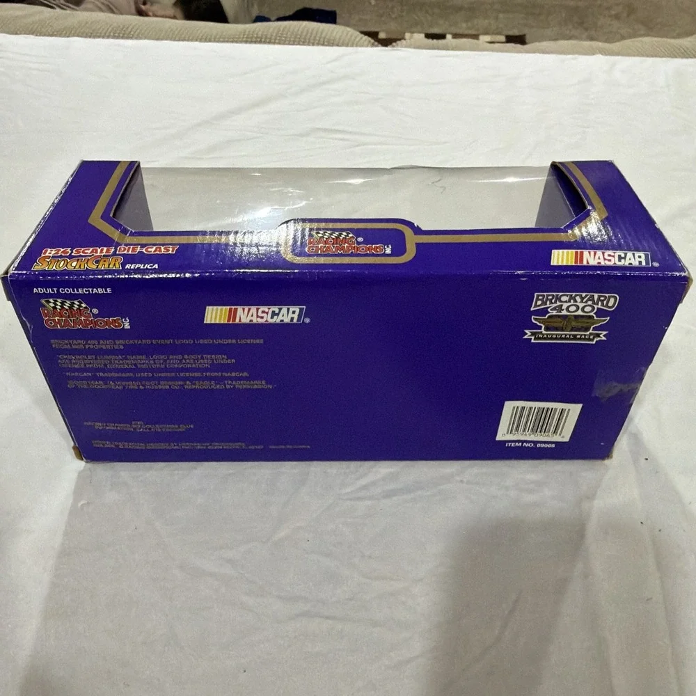 1994 Racing Champions Brickyard 400 Inaugural Race Stock Car 1:24 Diecast NASCAR